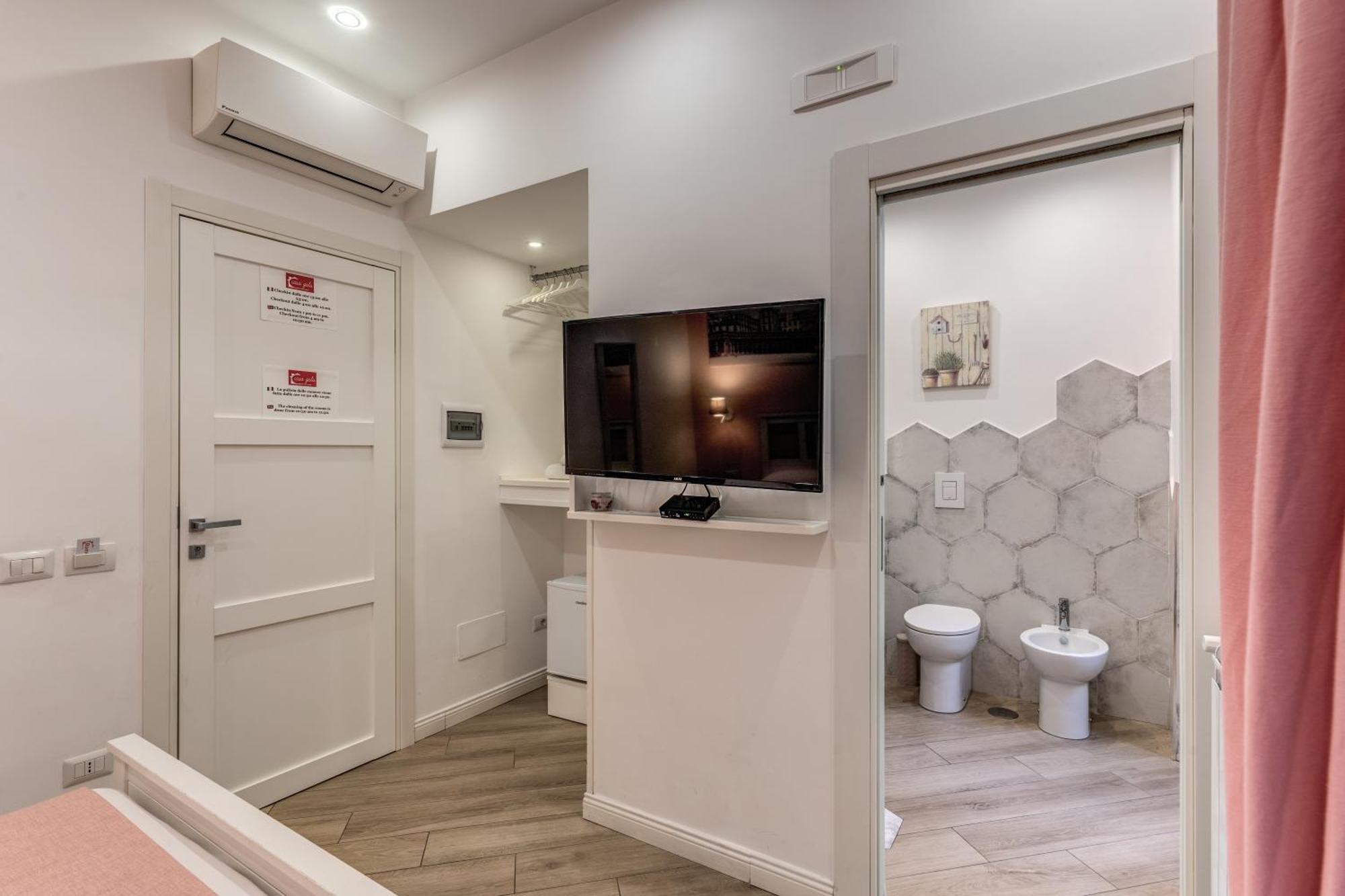나폴리 Casa Galu' B&B 외부 사진